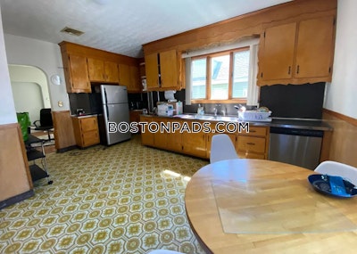 Somerville 5 Bed 1.5 Bath SOMERVILLE  Tufts - $6,500