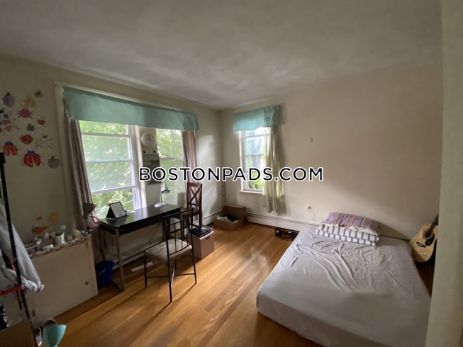 Brookline - $3,195+ /mo