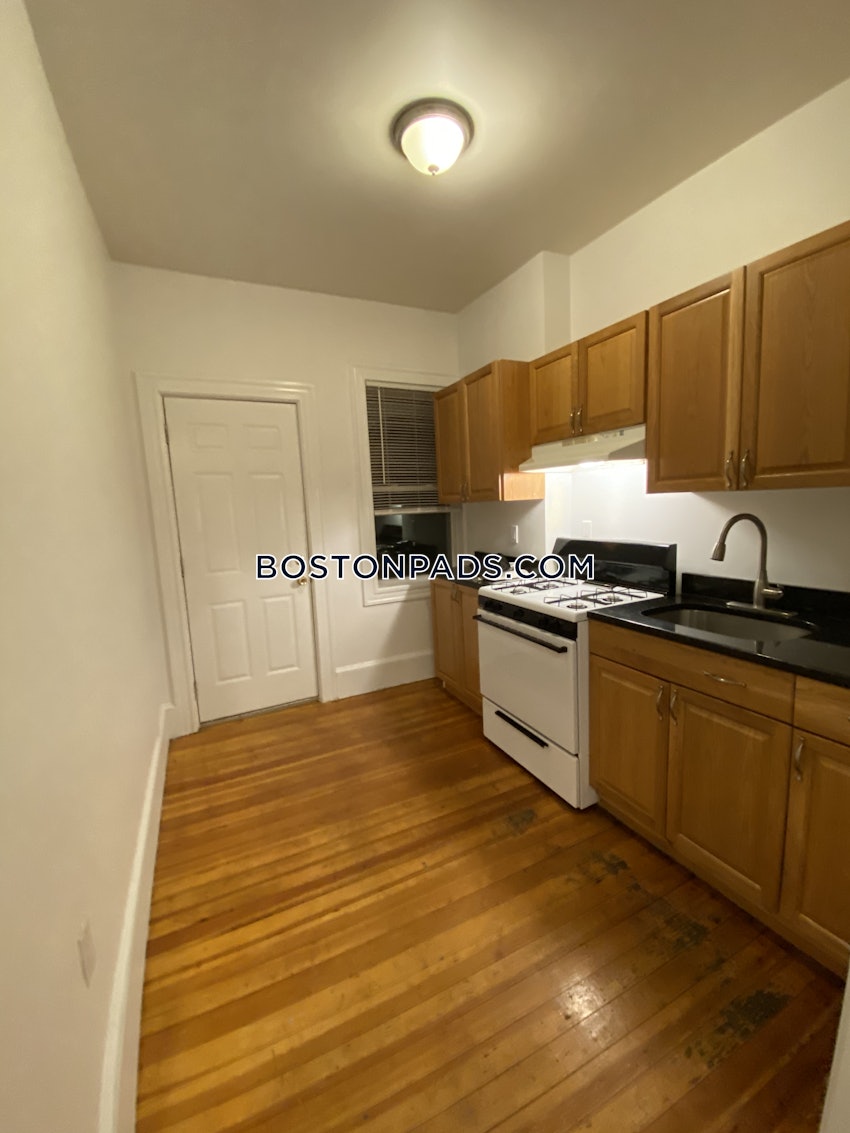 BOSTON - BEACON HILL - 3 Beds, 1 Bath - Image 40