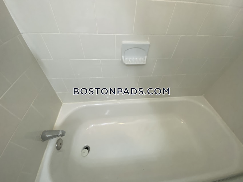 BOSTON - BEACON HILL - 3 Beds, 1 Bath - Image 41