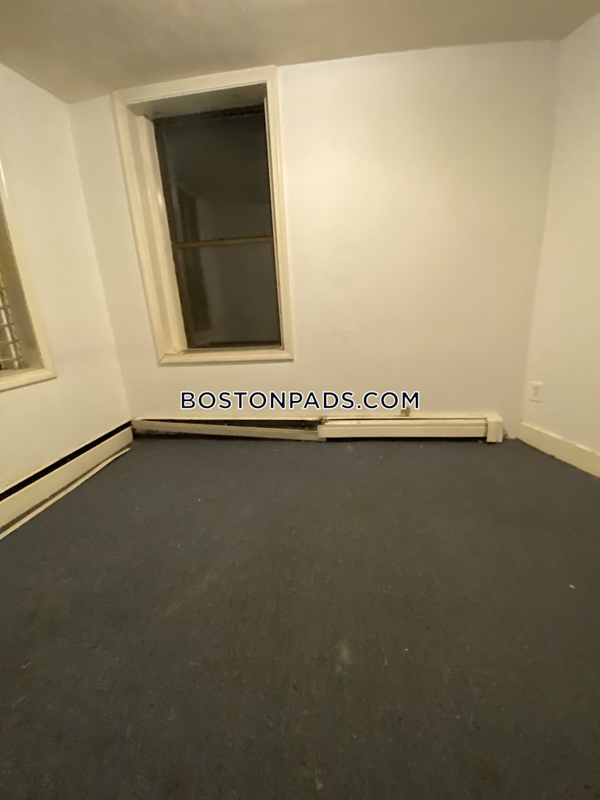 BOSTON - BEACON HILL - 2 Beds, 1 Bath - Image 5