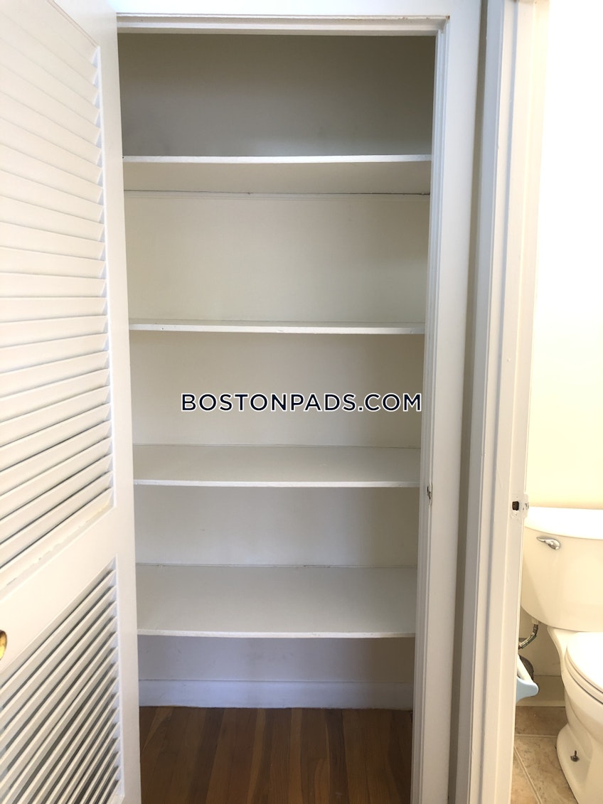 Boston - $2,800+ /month