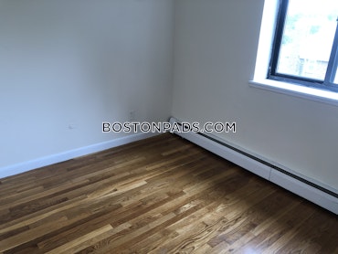 Boston - 2 Beds, 1 Baths