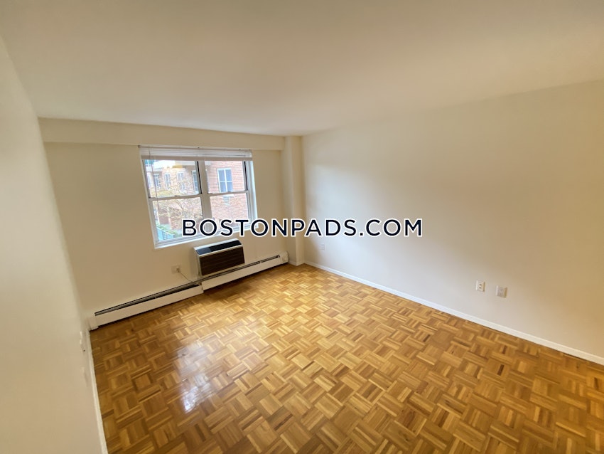 BROOKLINE- BOSTON UNIVERSITY - 2 Beds, 1.5 Baths - Image 5