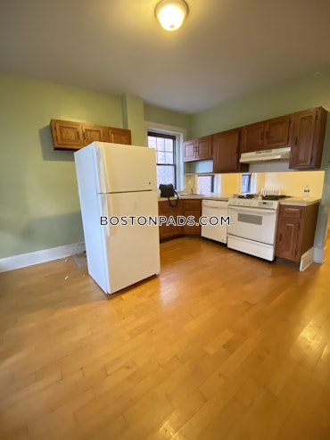 Boston - 4 Beds, 1 Baths