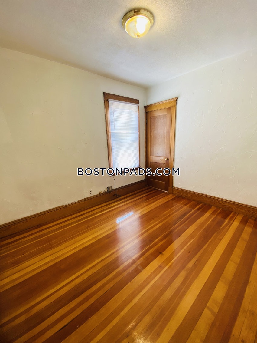 BOSTON - DORCHESTER - SAVIN HILL - 3 Beds, 1 Bath - Image 17