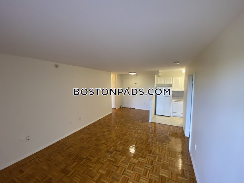 BROOKLINE- BOSTON UNIVERSITY - 2 Beds, 1.5 Baths - Image 4