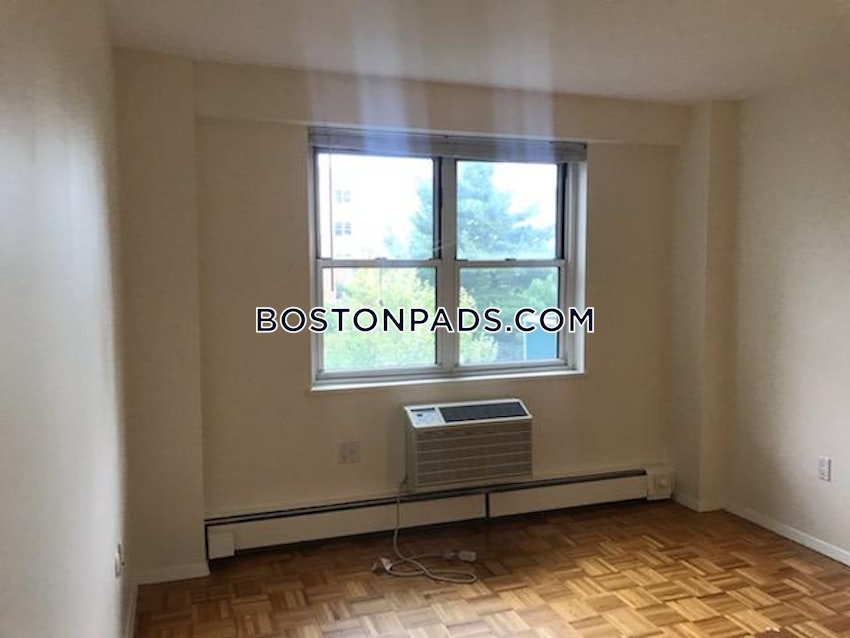 BROOKLINE- BOSTON UNIVERSITY - 2 Beds, 1.5 Baths - Image 8