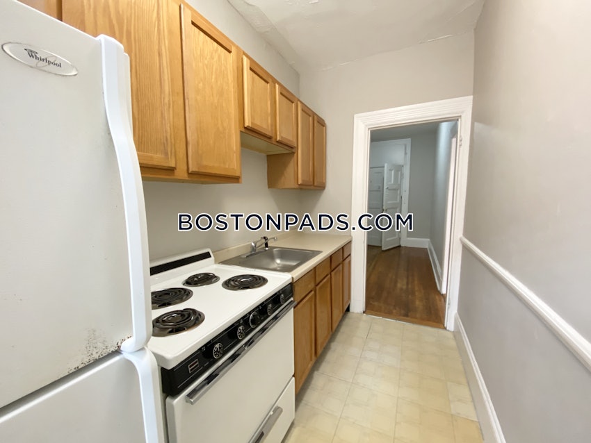 BROOKLINE- COOLIDGE CORNER - Studio , 1 Bath - Image 2