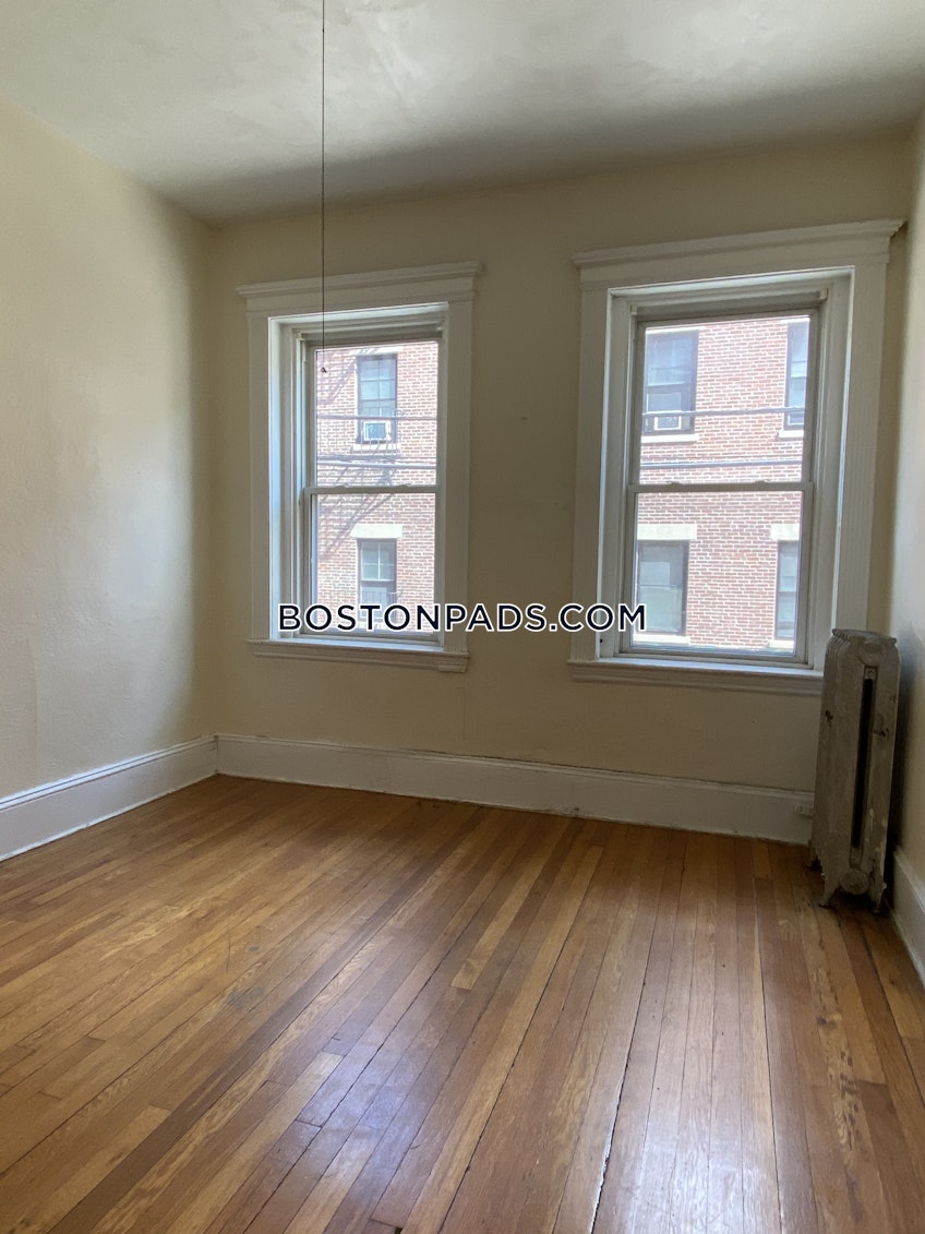 Boston - $3,575+ /month