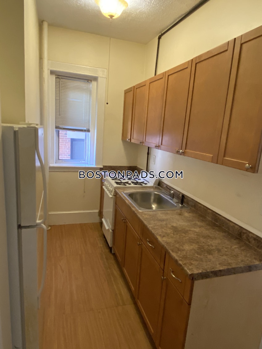 Boston - $3,575+ /month