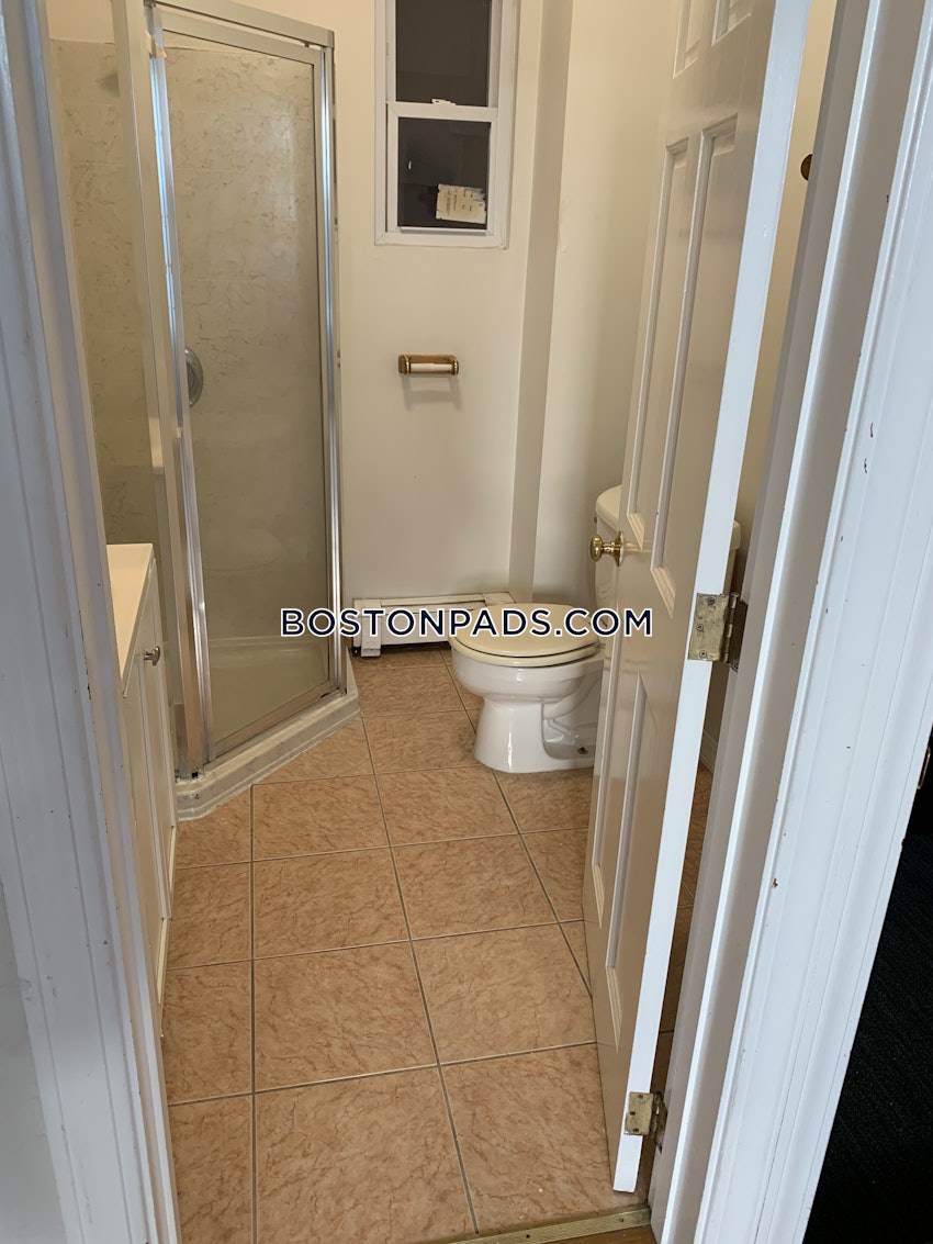 BOSTON - EAST BOSTON - JEFFRIES POINT - 3 Beds, 1 Bath - Image 11