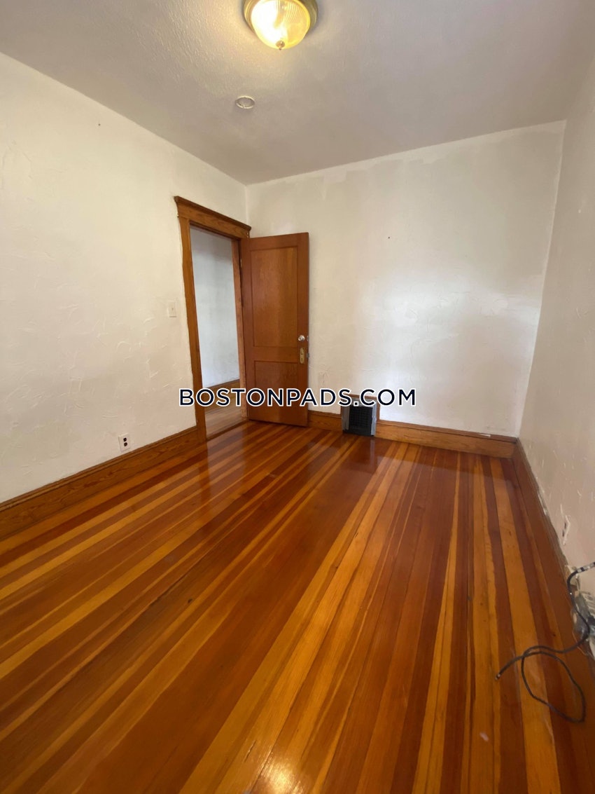 BOSTON - DORCHESTER - SAVIN HILL - 3 Beds, 1 Bath - Image 12