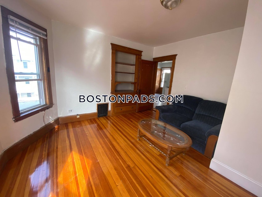 BOSTON - DORCHESTER - SAVIN HILL - 3 Beds, 1 Bath - Image 5