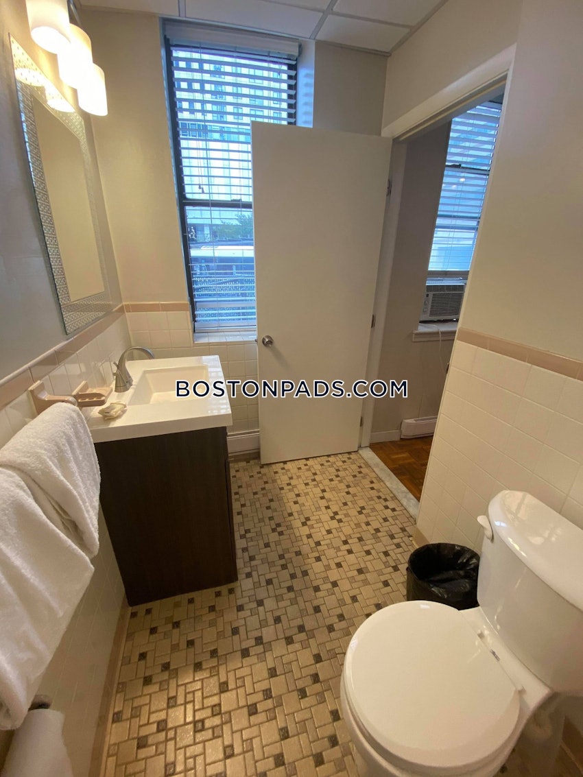 BOSTON - WEST END - 1 Bed, 1 Bath - Image 27