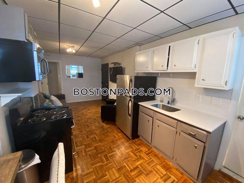 BOSTON - WEST END - 1 Bed, 1 Bath - Image 5