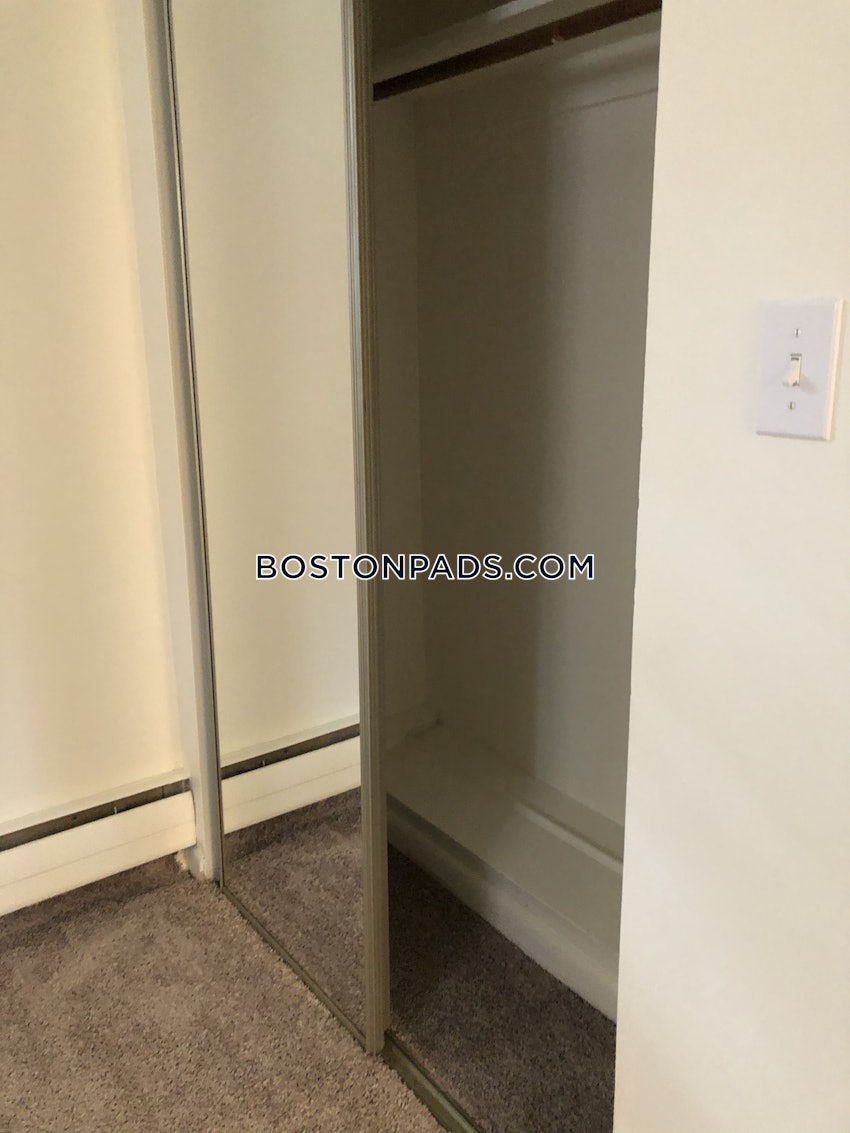 NEWTON - NEWTONVILLE - 1 Bed, 1 Bath - Image 15