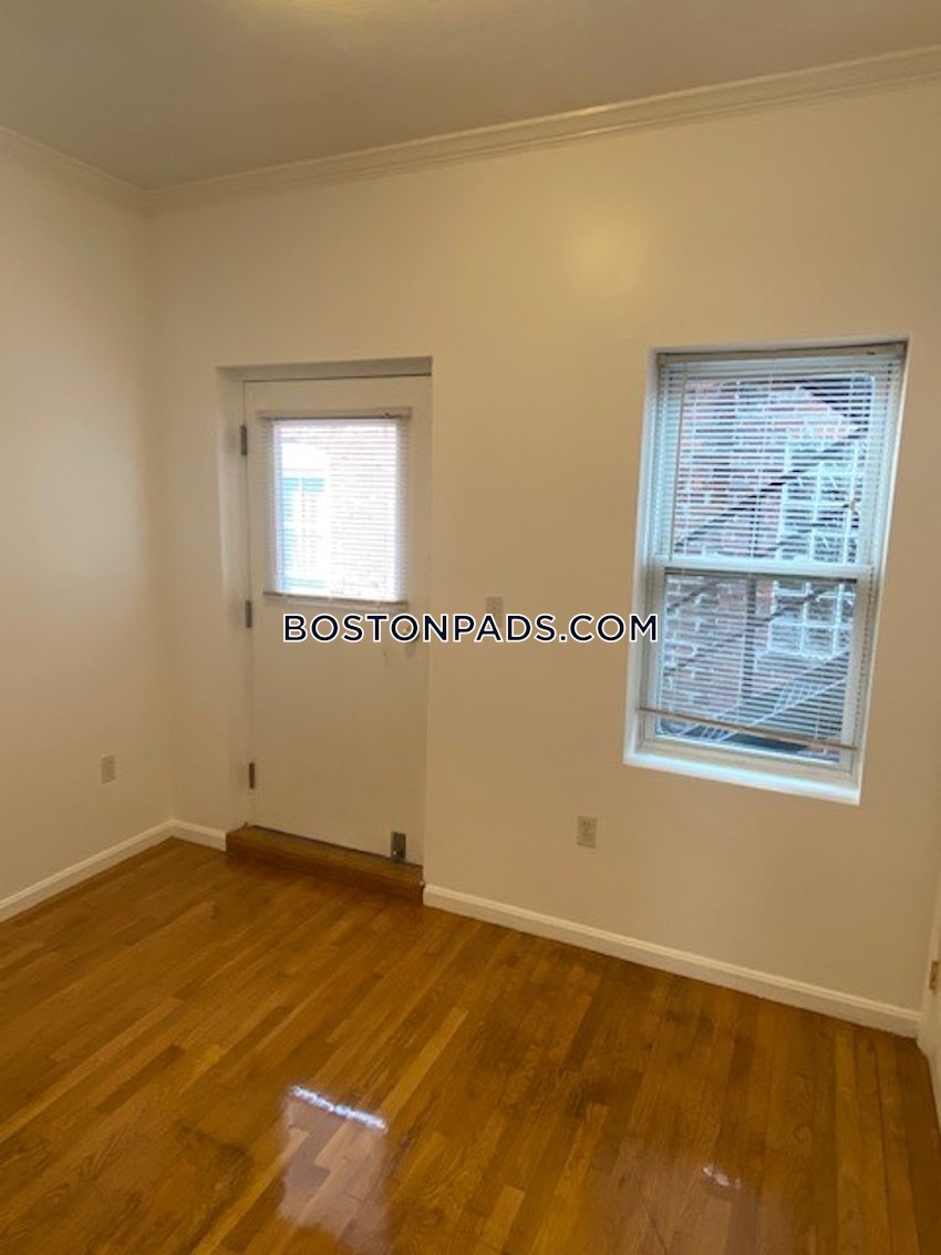 BOSTON - NORTH END - 2 Beds, 2 Baths - Image 6