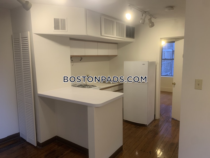 BOSTON - NORTH END - 1 Bed, 1 Bath - Image 4