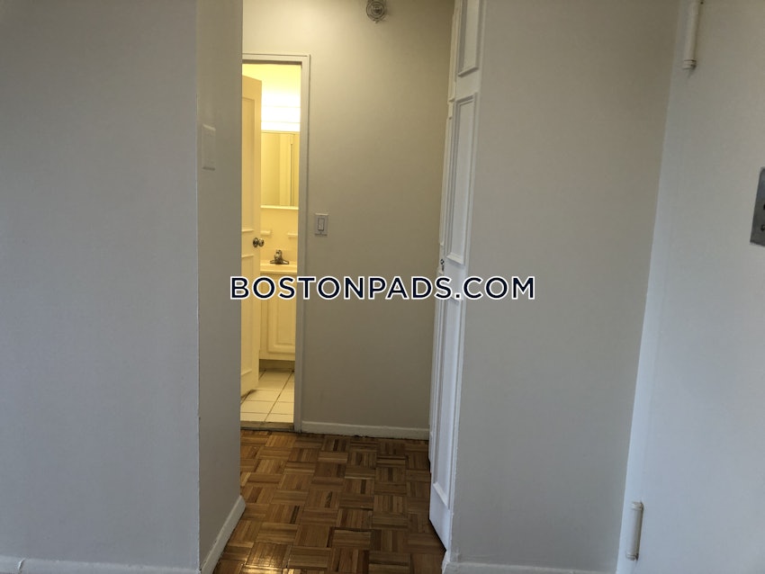 BROOKLINE- BOSTON UNIVERSITY - 2 Beds, 1.5 Baths - Image 5