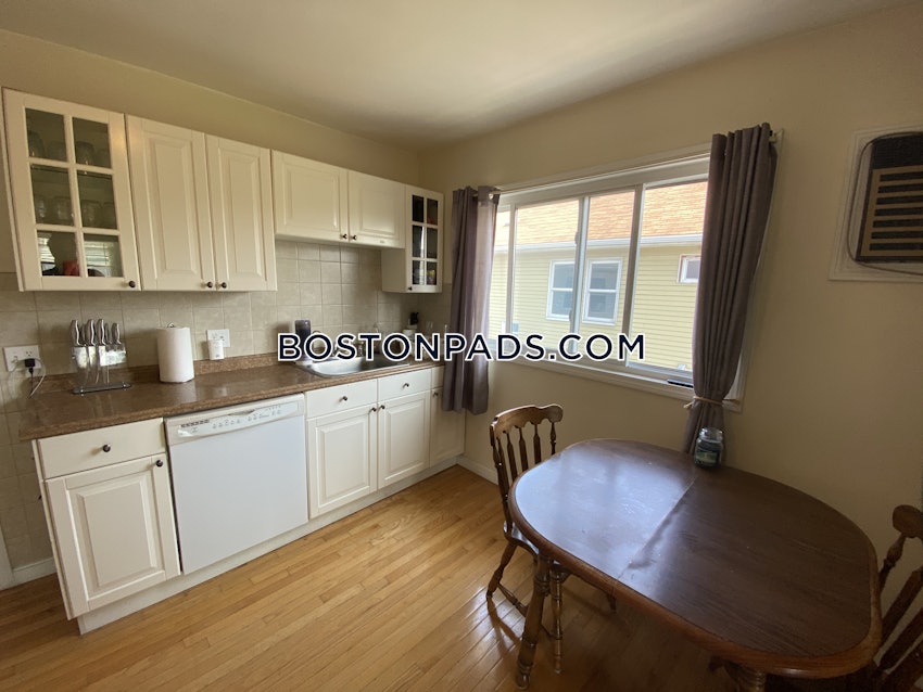 MEDFORD - WELLINGTON - 2 Beds, 1 Bath - Image 2