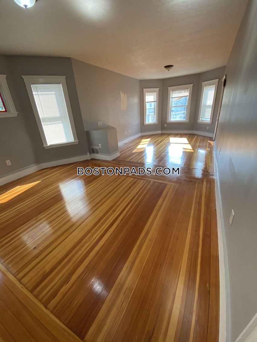 BOSTON - DORCHESTER - NEPONSET - 2 Beds, 1 Bath - Image 5