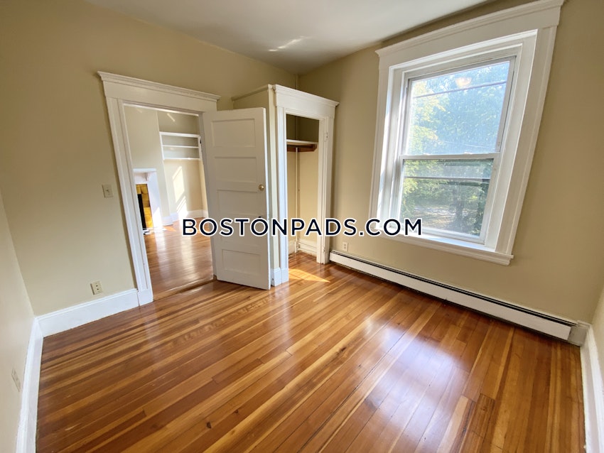 BROOKLINE- LONGWOOD AREA - 2 Beds, 1 Bath - Image 12