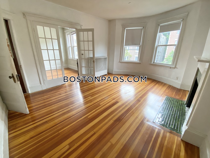 BOSTON - BRIGHTON - CLEVELAND CIRCLE - 5 Beds, 1 Bath - Image 10