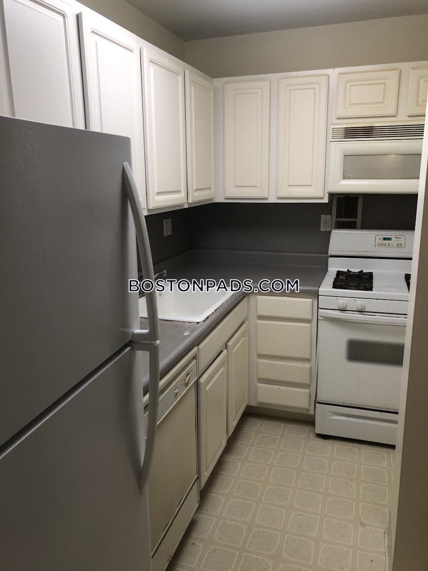 Brookline - $3,300+ /month