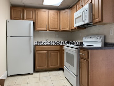 Boston - 2 Beds, 1 Baths