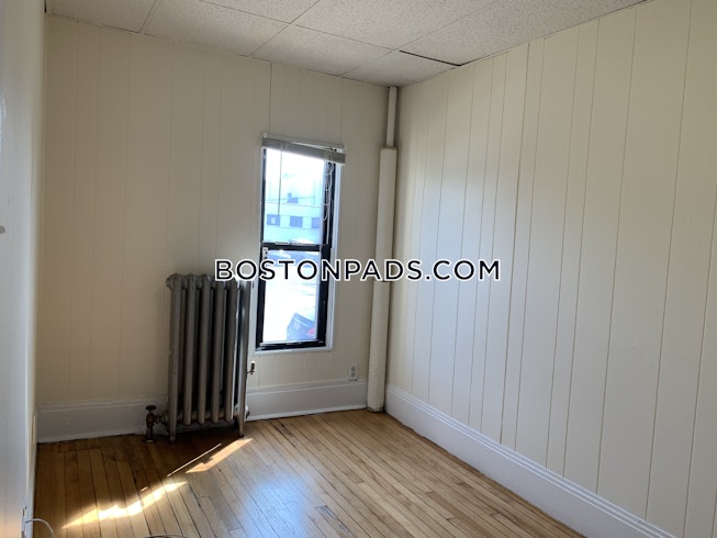 Boston - $2,300+ /mo
