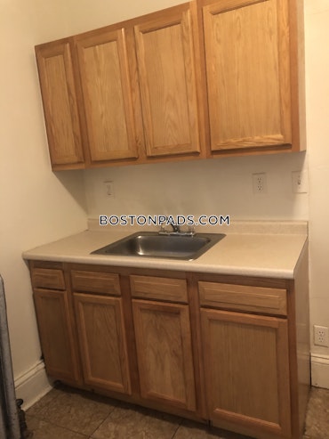 Boston - 1 Beds, 1 Baths