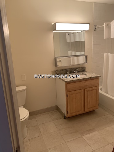 Boston - 2 Beds, 2 Baths