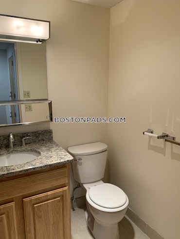 Boston - 2 Beds, 2 Baths