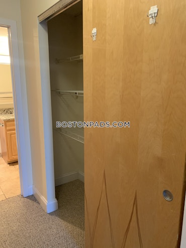 Boston - 2 Beds, 2 Baths