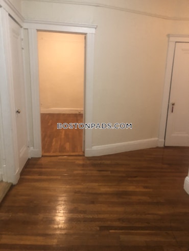 Boston - 2 Beds, 1 Baths