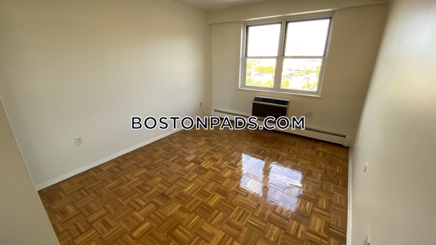 BROOKLINE- BOSTON UNIVERSITY - 2 Beds, 1.5 Baths - Image 3