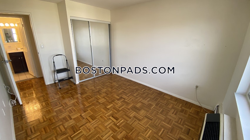 BROOKLINE- BOSTON UNIVERSITY - 2 Beds, 1.5 Baths - Image 4