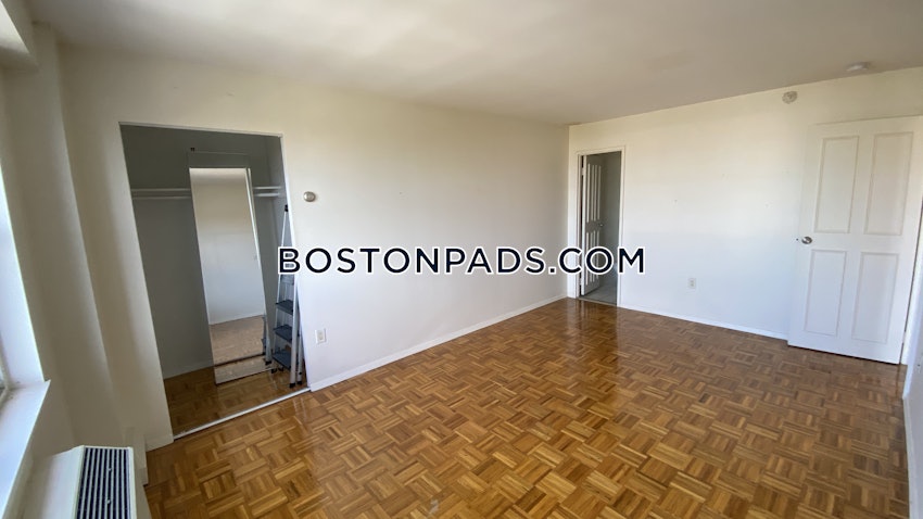 BROOKLINE- BOSTON UNIVERSITY - 2 Beds, 1.5 Baths - Image 5