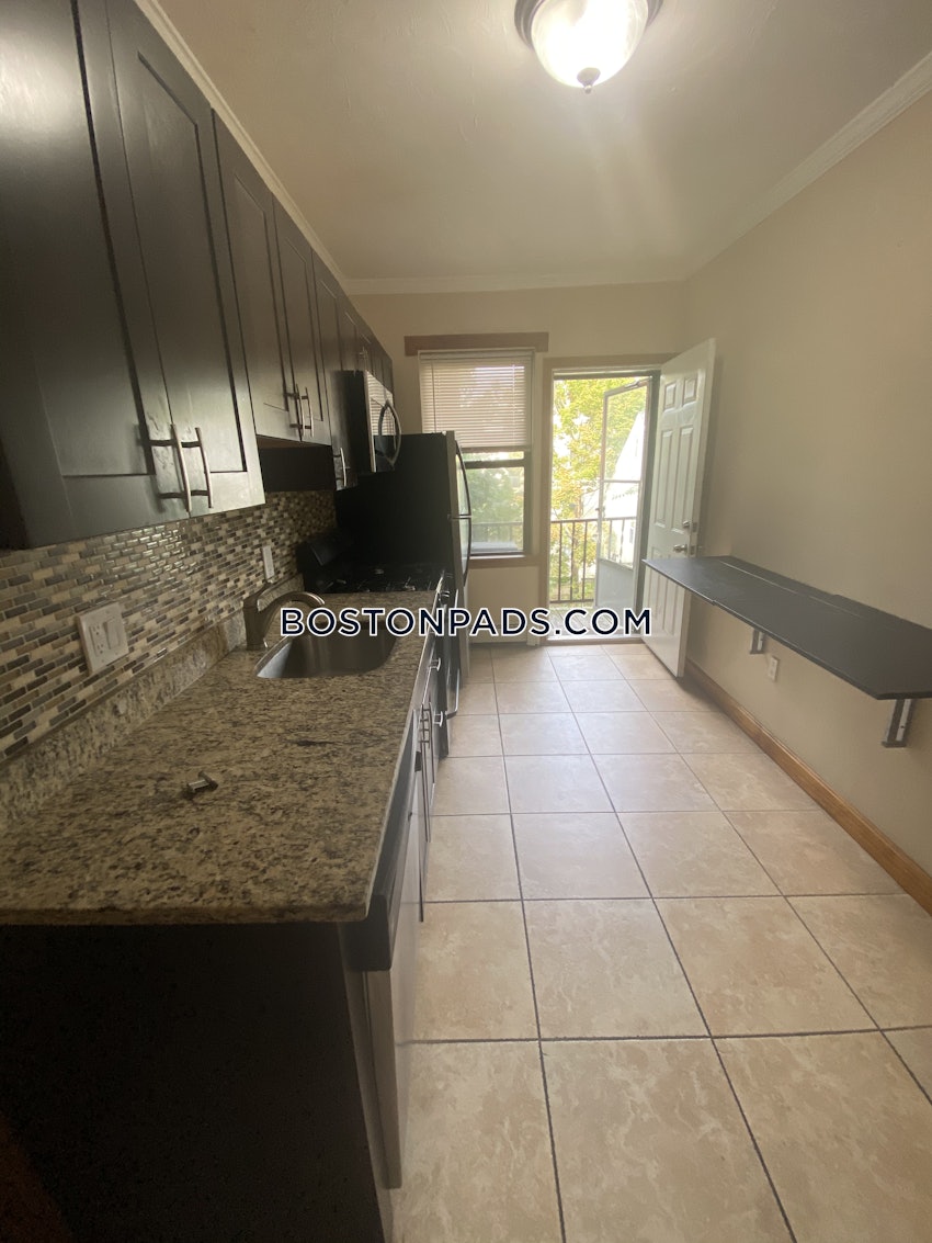 BOSTON - ROXBURY - 4 Beds, 1 Bath - Image 6