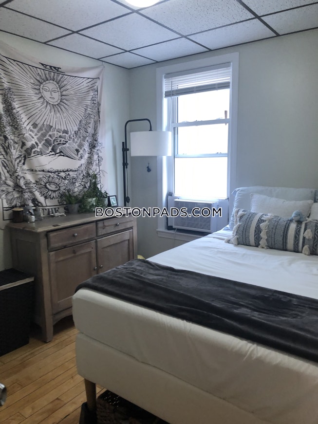 Medford - $4,340+ /mo