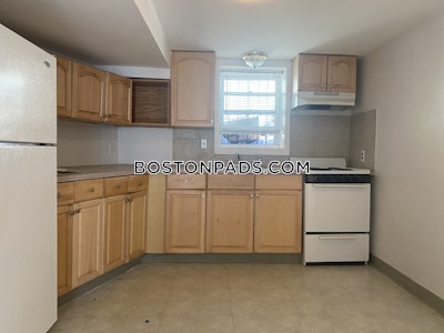 Brookline 1 Bed 1 Bath  Coolidge Corner - $2,400 No Fee