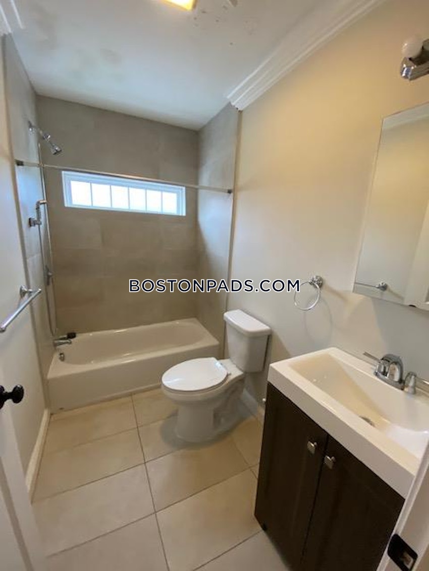 BOSTON - FORT HILL - 4 Beds, 2 Baths - Image 34