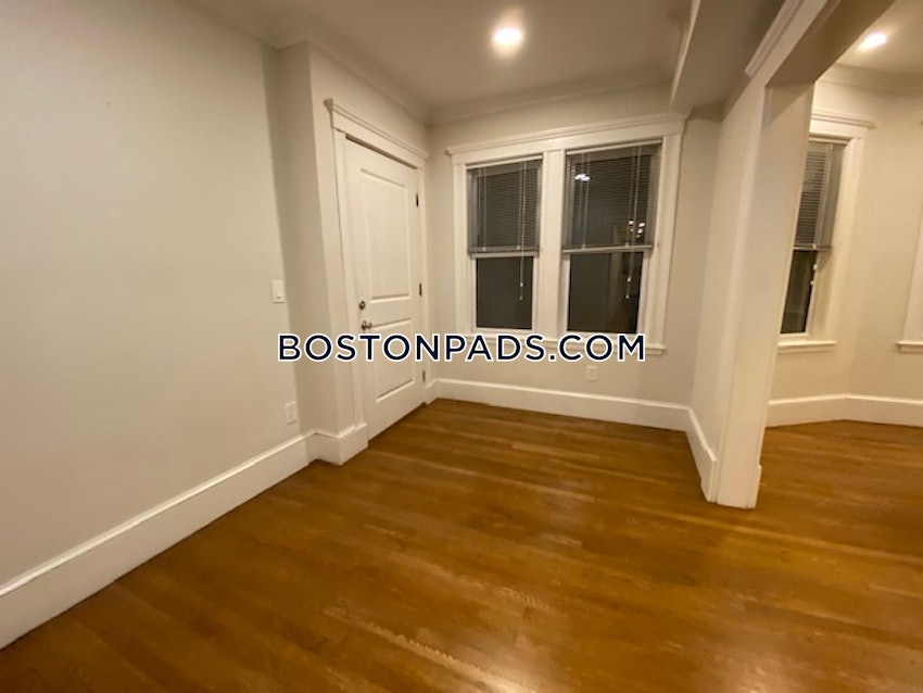 BOSTON - JAMAICA PLAIN - STONY BROOK - 3 Beds, 2 Baths - Image 11