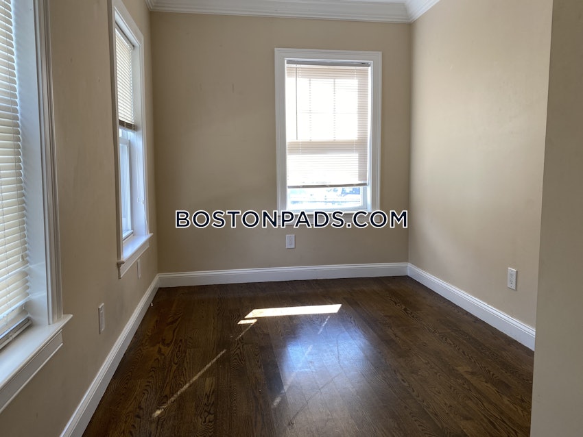 BOSTON - FORT HILL - 4 Beds, 2 Baths - Image 36