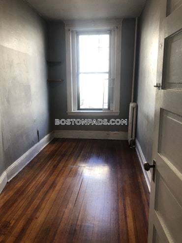 Boston - 3 Beds, 1 Baths