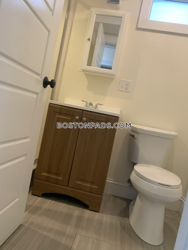 Boston - 4 Beds, 2 Baths