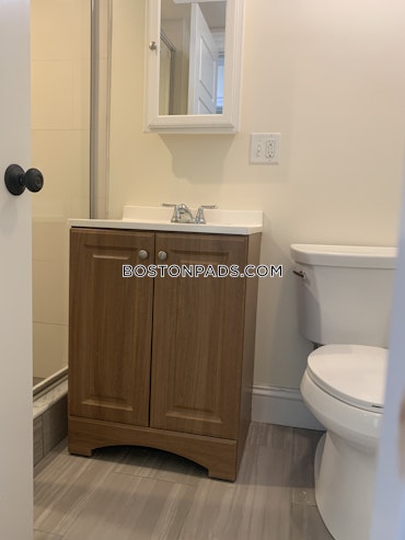 Boston - 4 Beds, 2 Baths