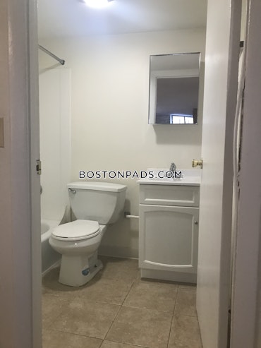 Boston - 0 Beds, 1 Baths