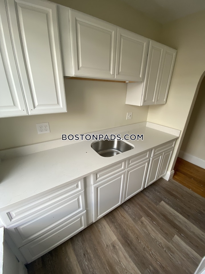 malden-great-2-beds-1-bath-on-pleasant-st-2500-4710311 